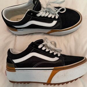 Women’s Vans Old Skool Platform. Size 7!